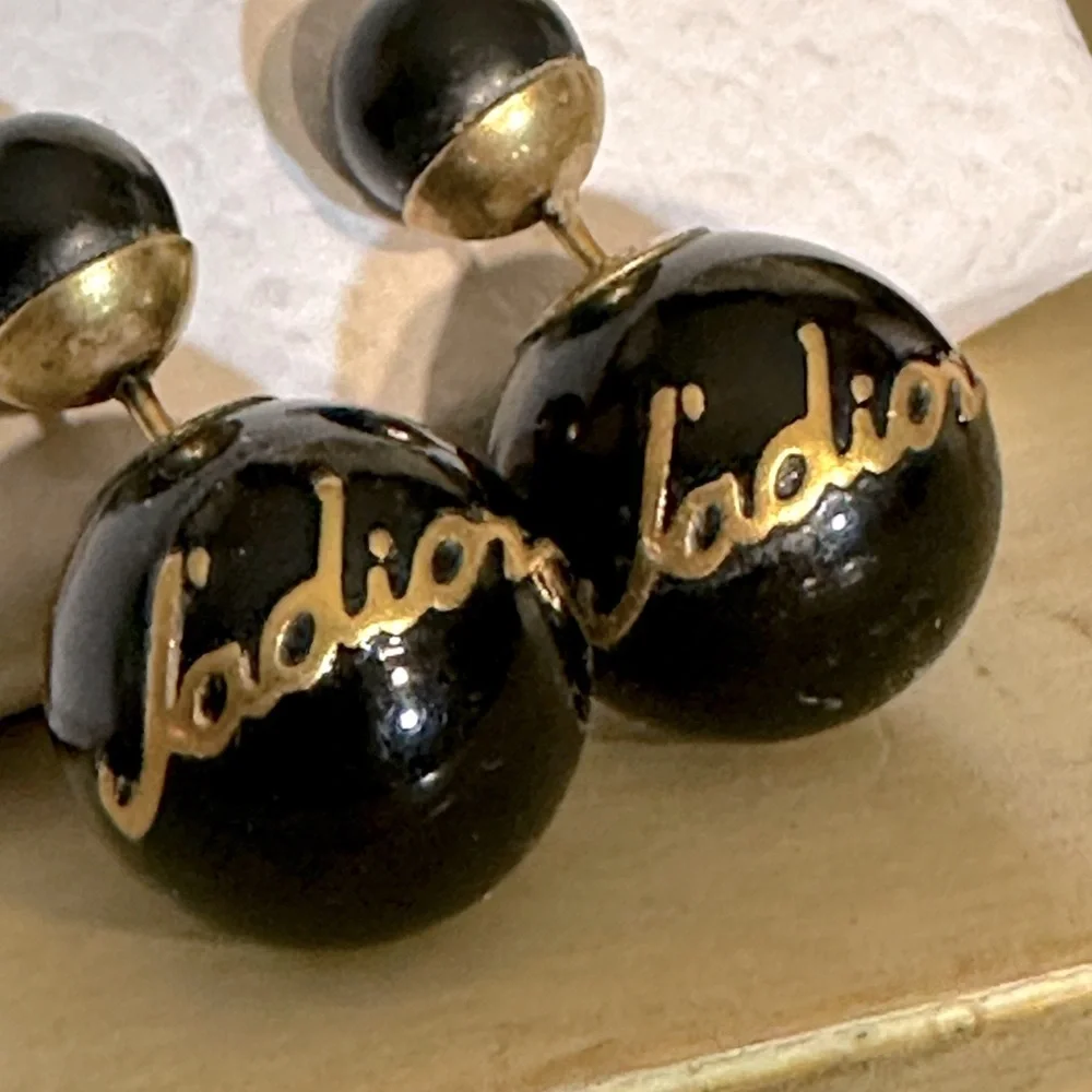 CHRISTIAN DIOR 
Metal J'Adior Mise En Dior Tribal Earrings Black - Picture 4 of 16